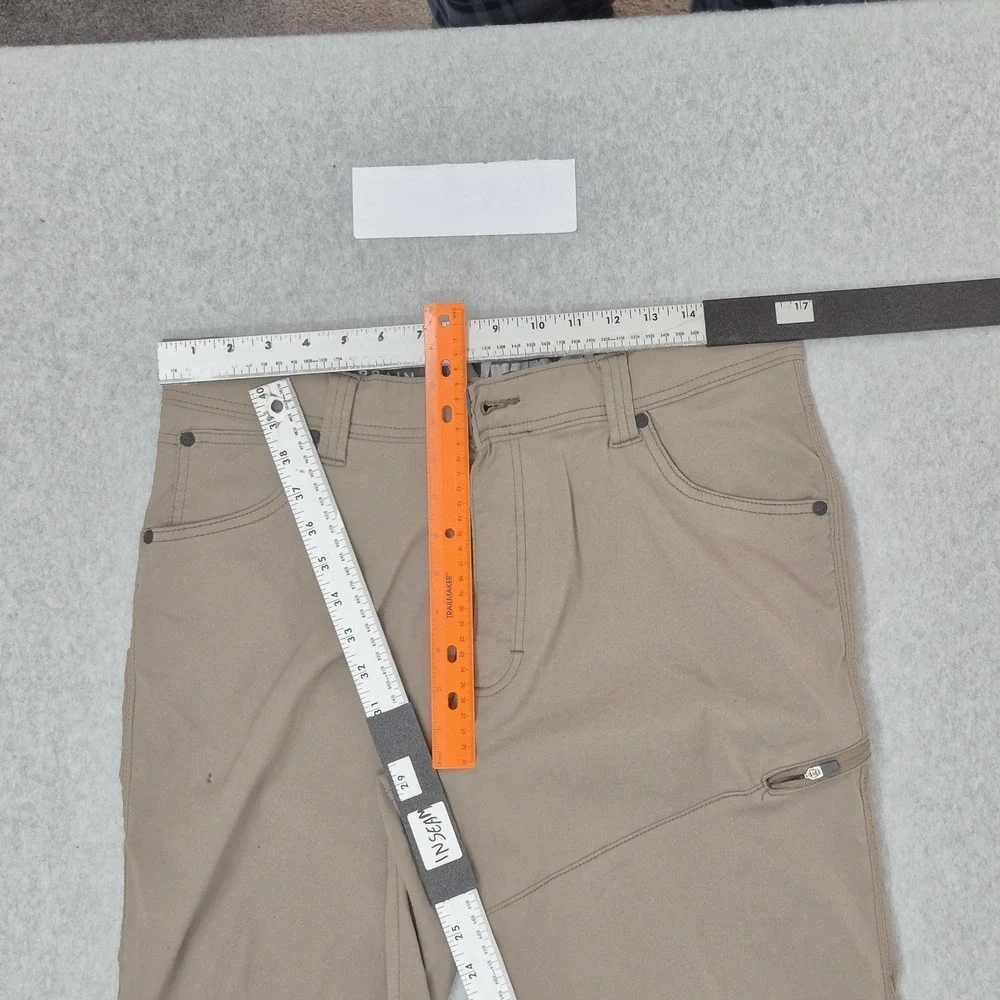 Wrangler Men Pants 36X30 Khaki Nylon Spandex Cargo All Terrain Gear Cliff Side